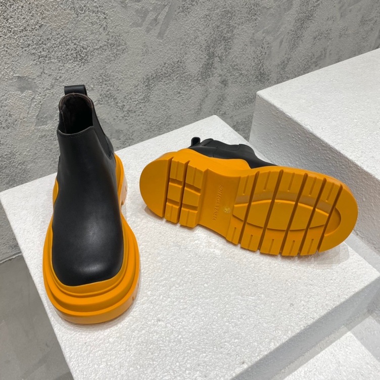 Bottega Chunky Low Top Orange Ss2022