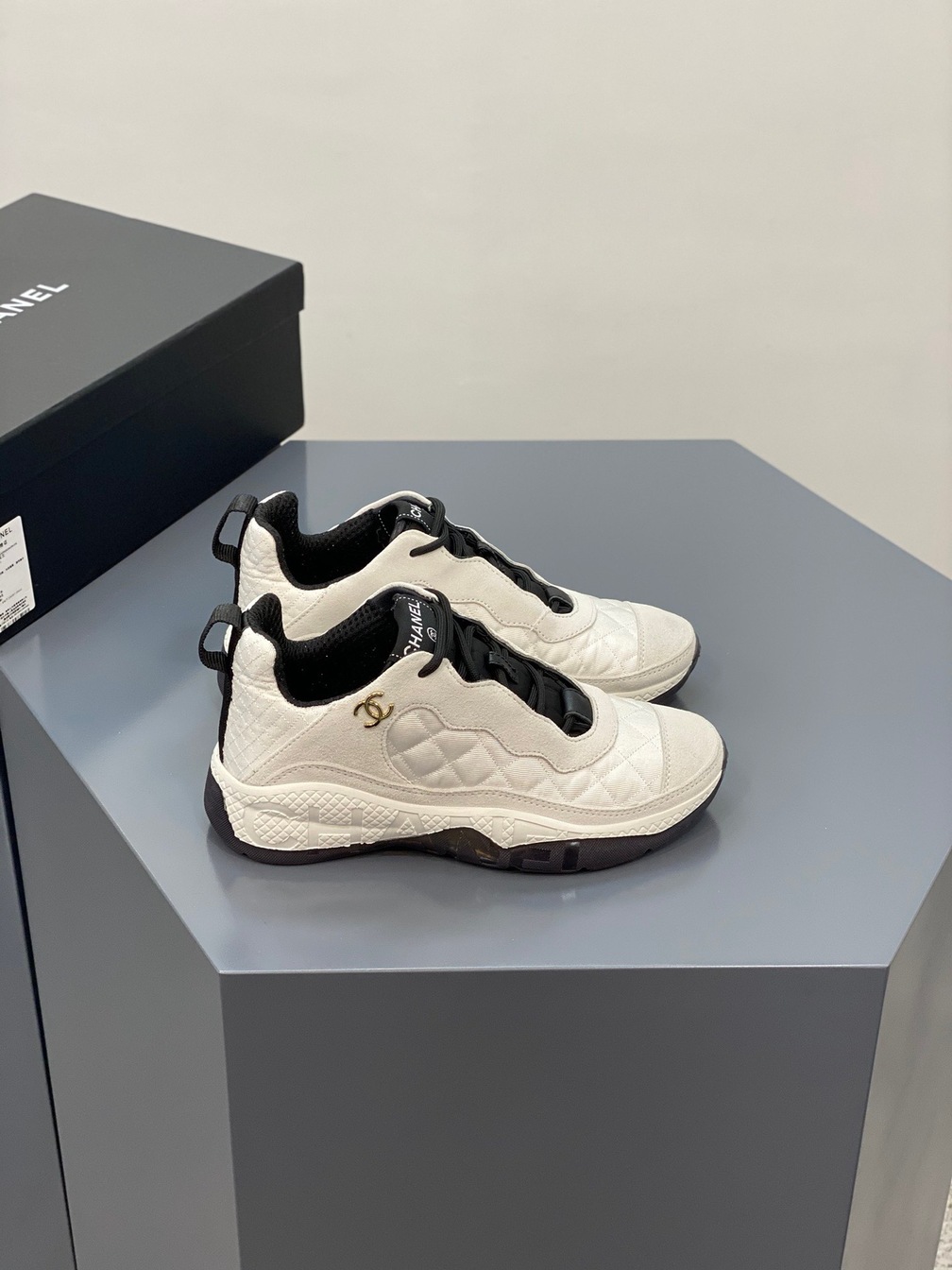 Chanel Sneakers White Ss2022