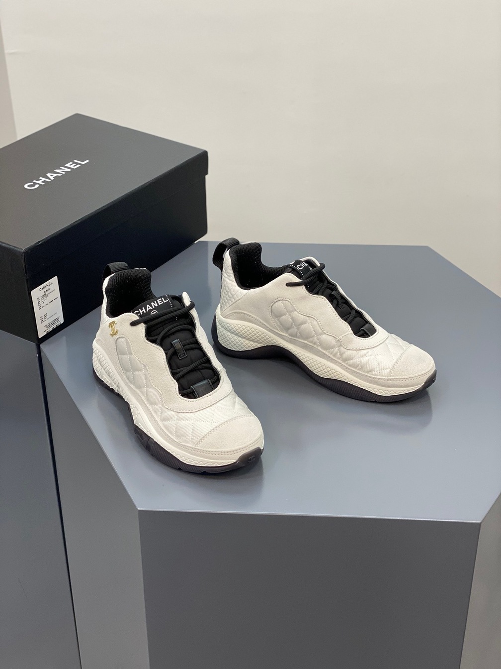 Chanel Sneakers White Ss2022