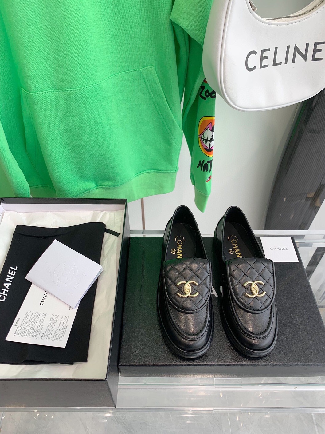Loafer Chanel Black Ss2022