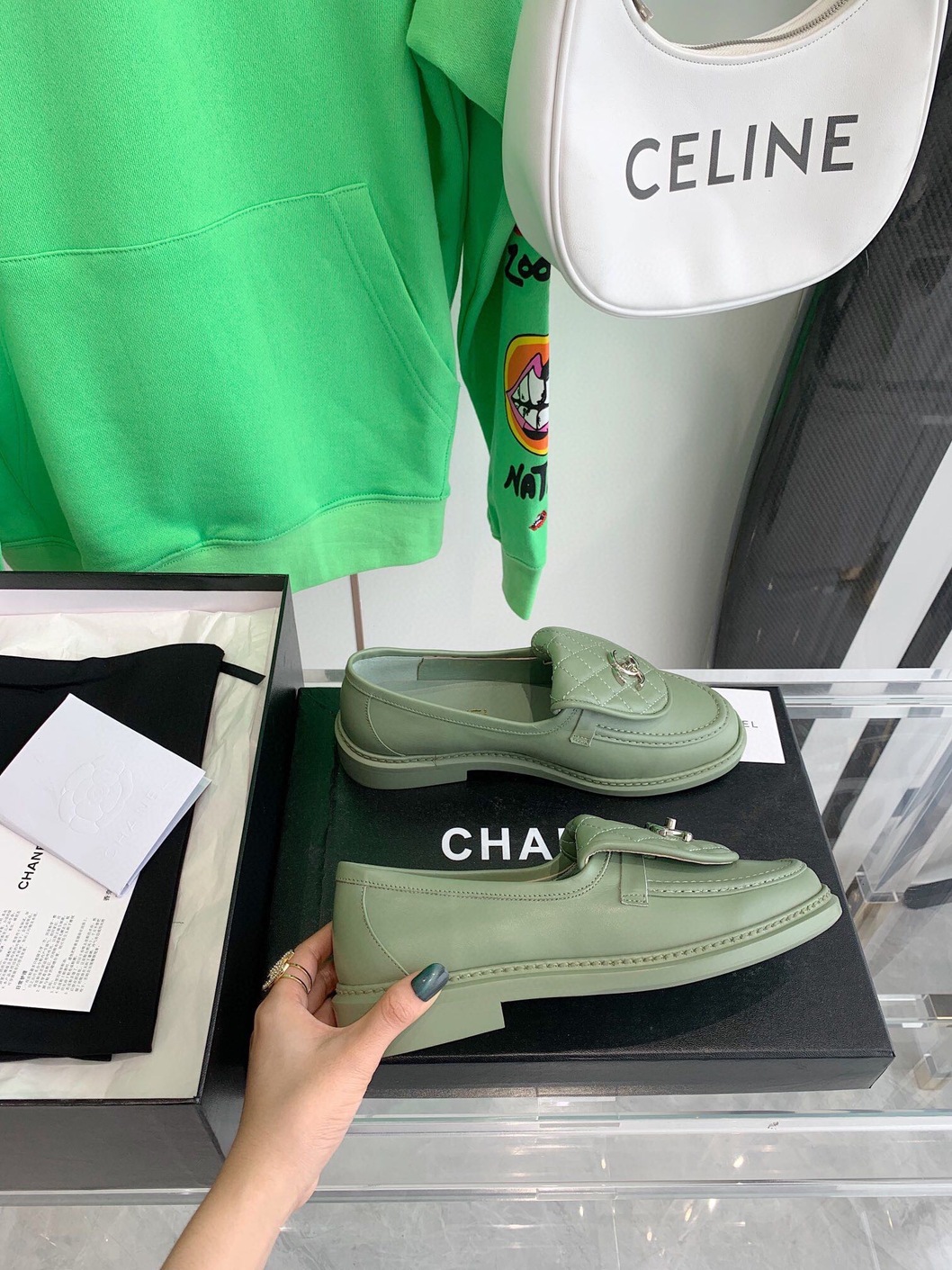 Loafer Chanel Green Ss2022