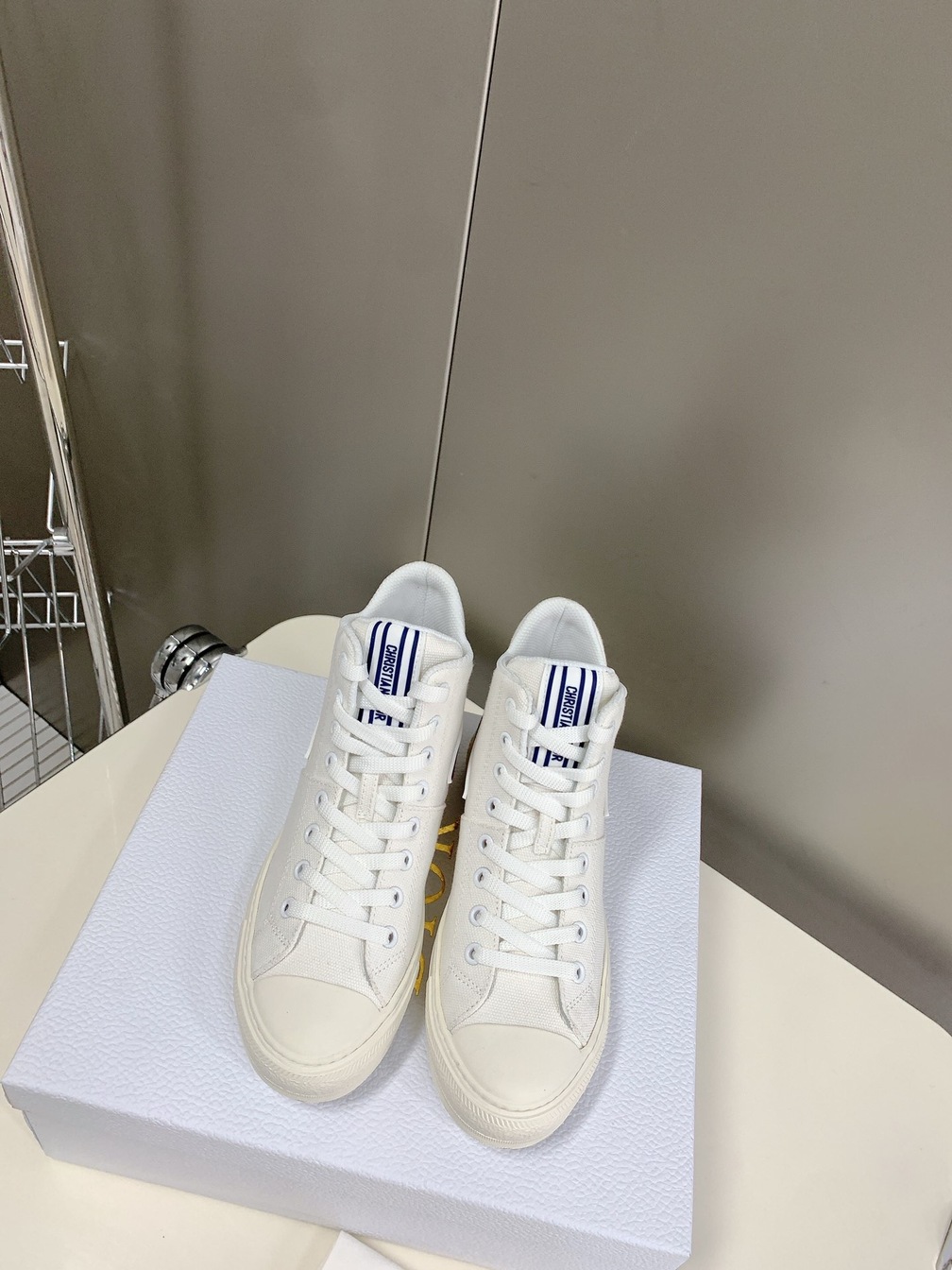 Dior Alps Sneakers Navy Blue