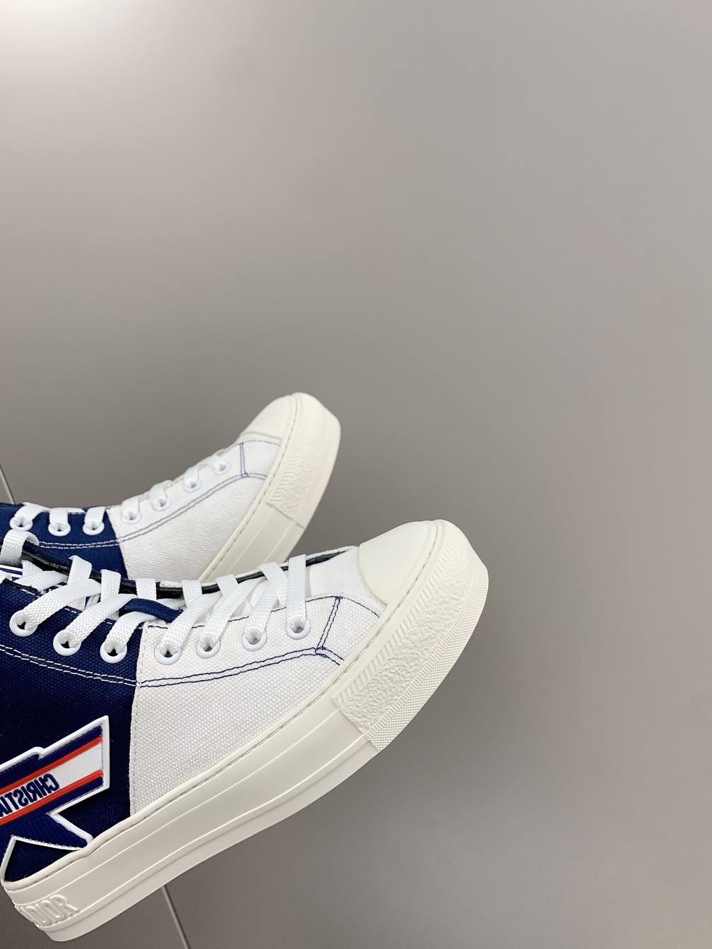 Dior Alps Sneakers White Navy Blue