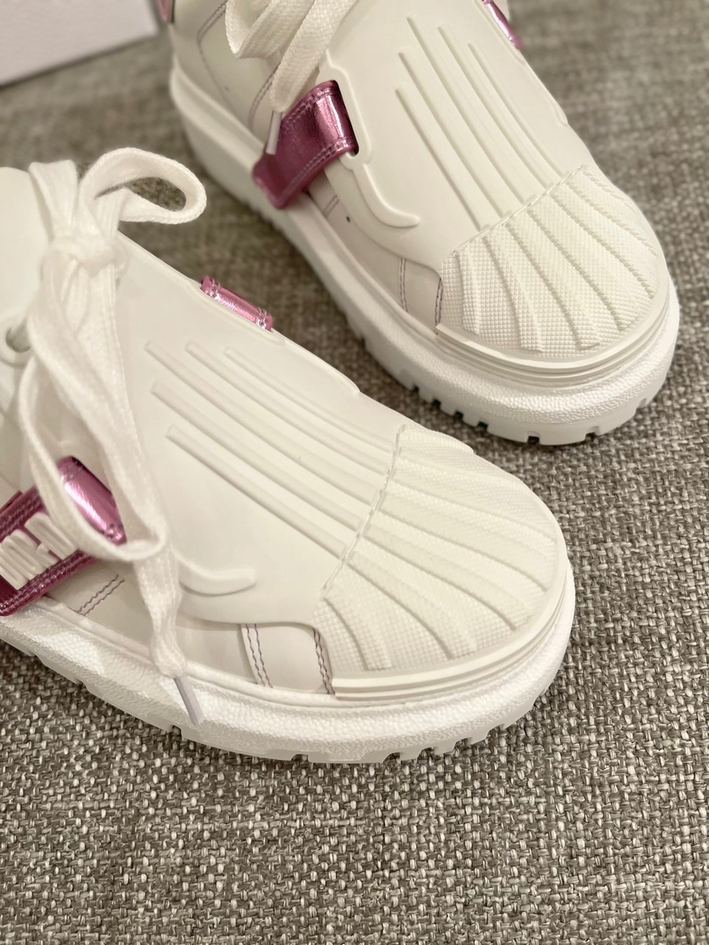Dior Id Sneaker Pink