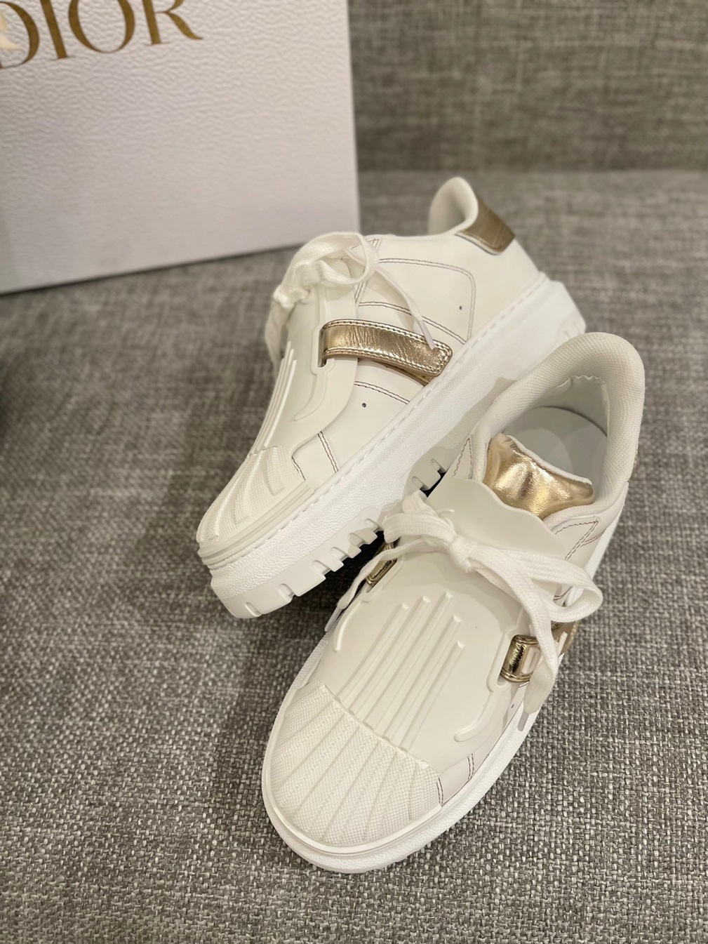 Dior Id Sneaker Yellow Gold