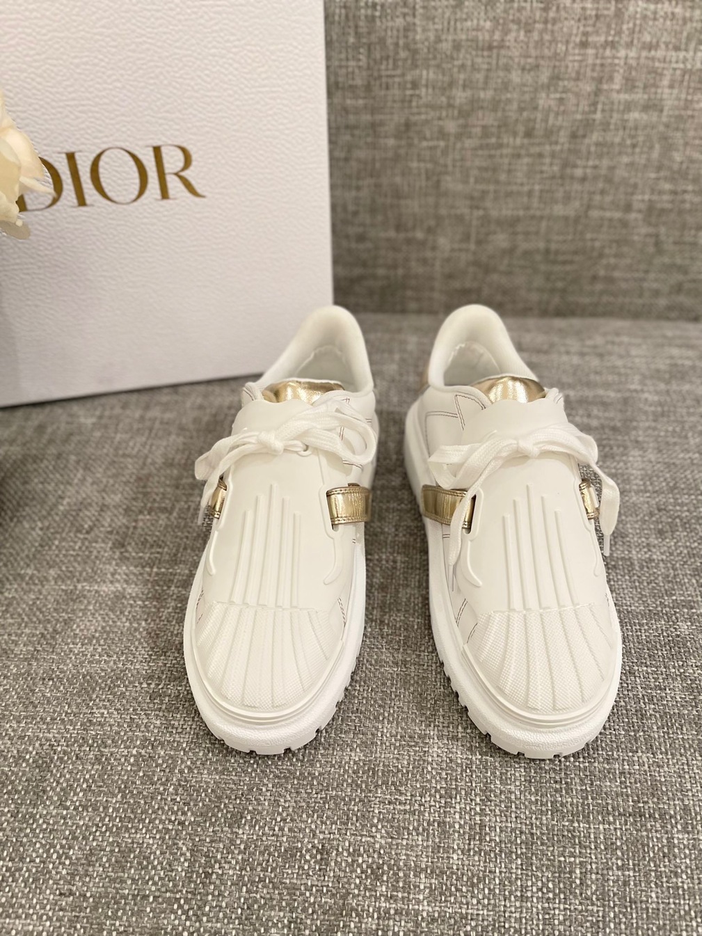 Dior Id Sneaker Yellow Gold