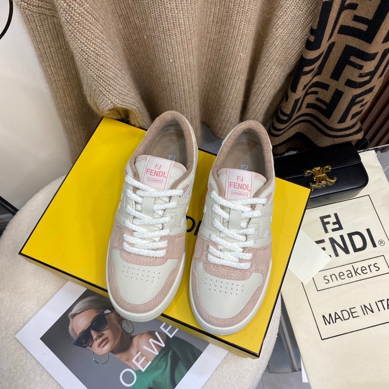 Fendi Sneakers Velvet Pink Ss2022
