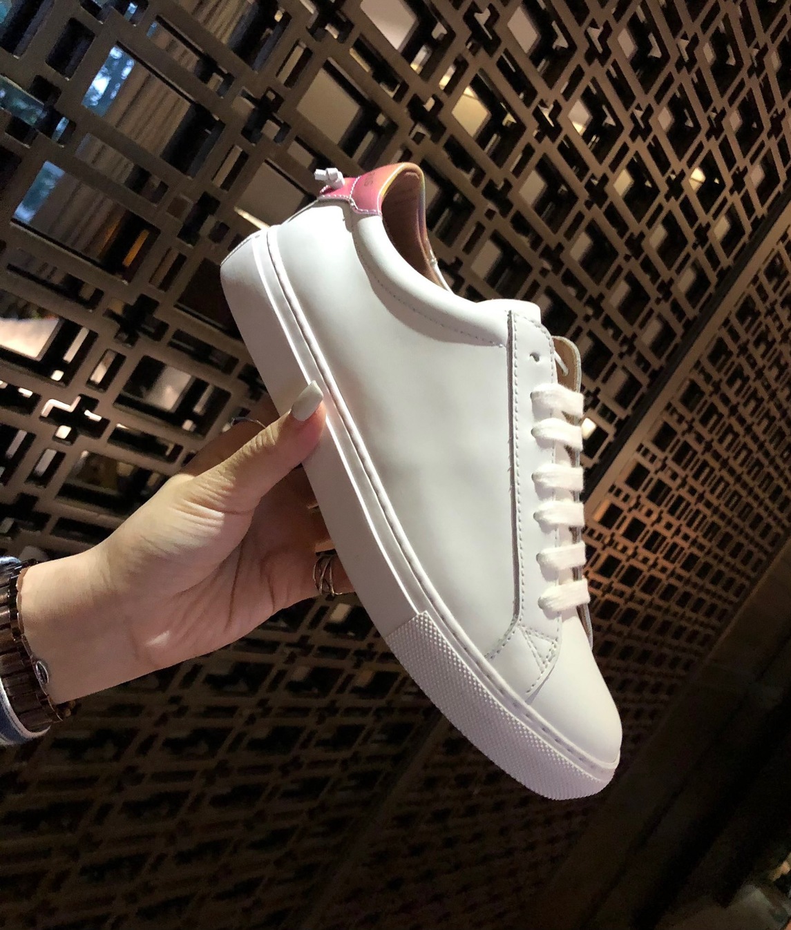 Givenchy Basic Sneakers Hologram Ss2022
