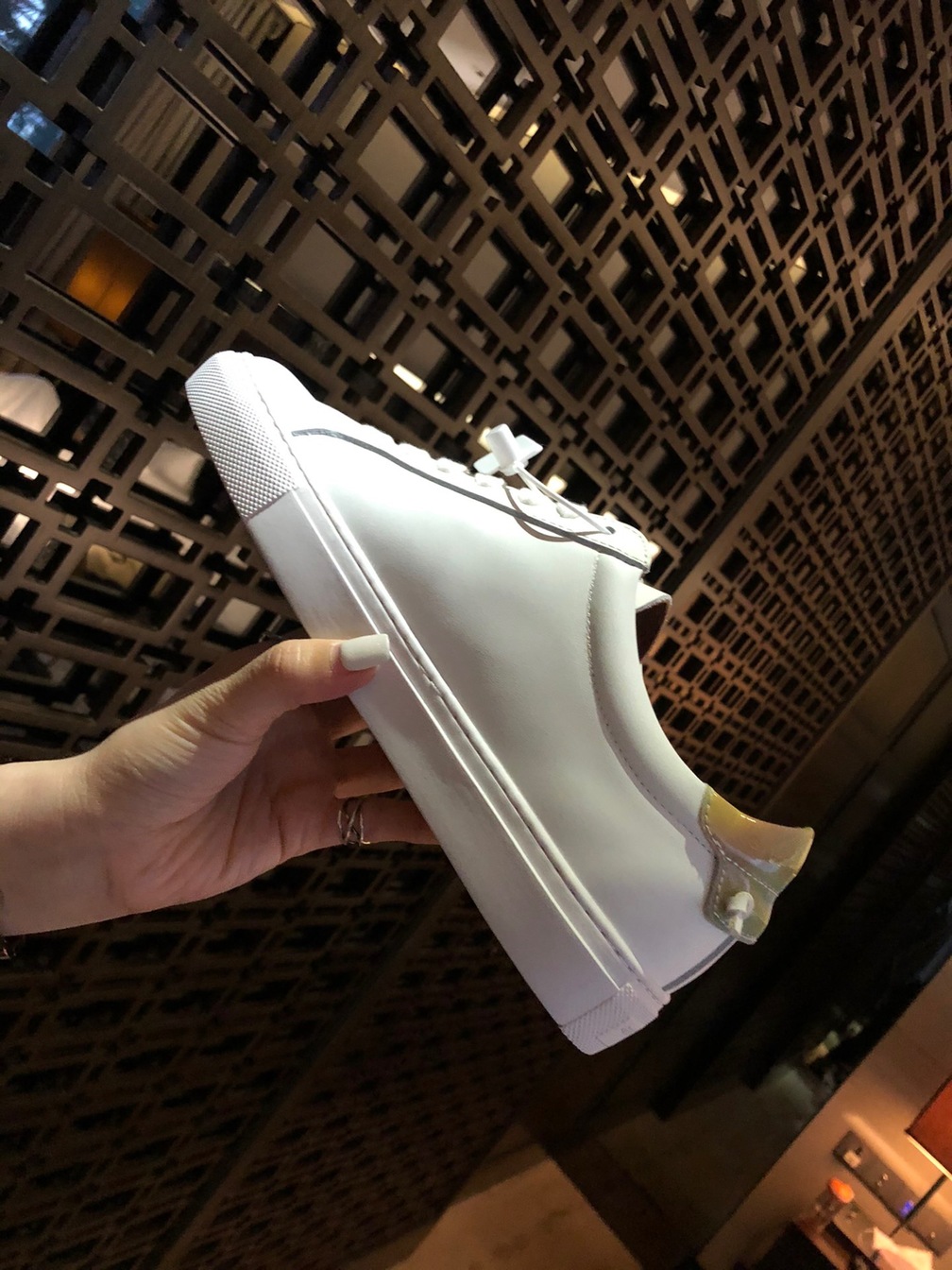 Givenchy Basic Sneakers Hologram Ss2022