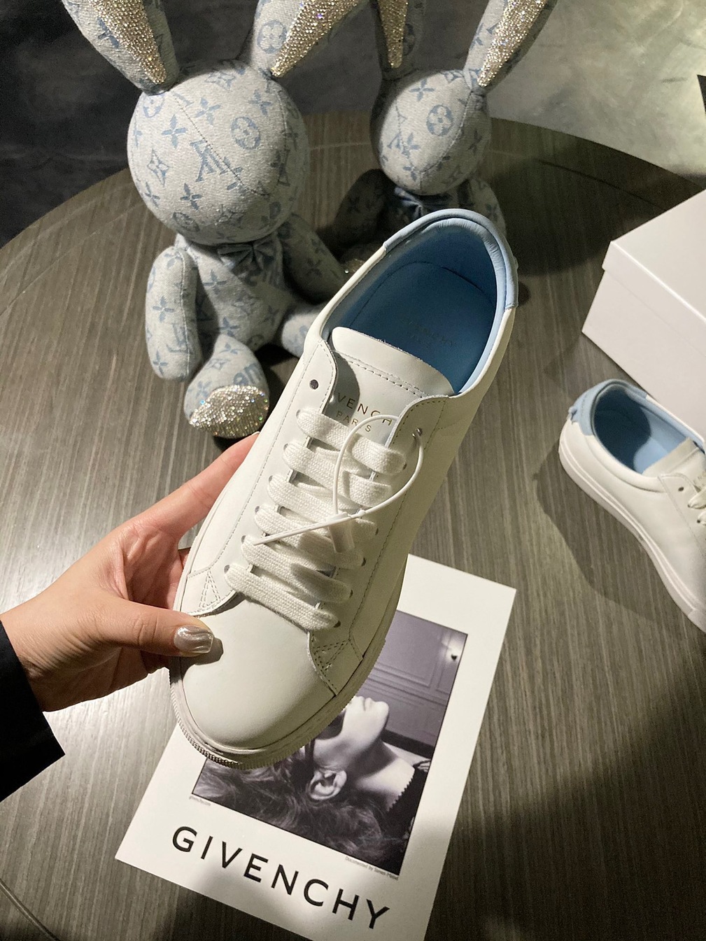 Givenchy Basic Sneakers Light Blue Ss2022