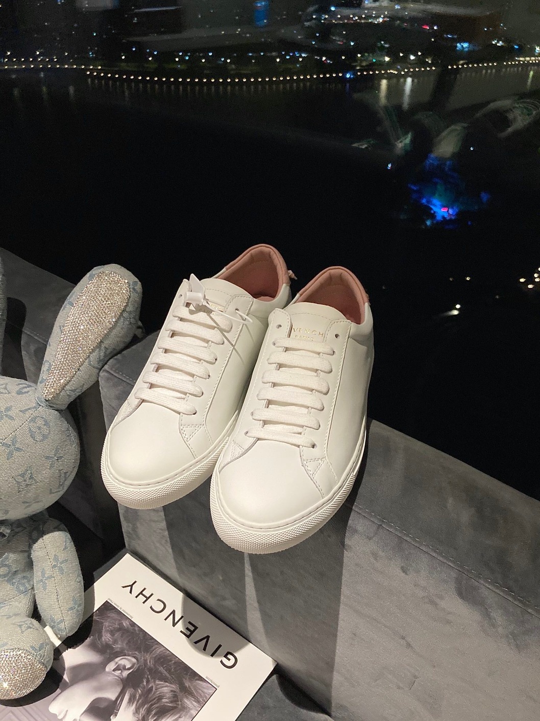 Givenchy Basic Sneakers Light Pink Ss2022