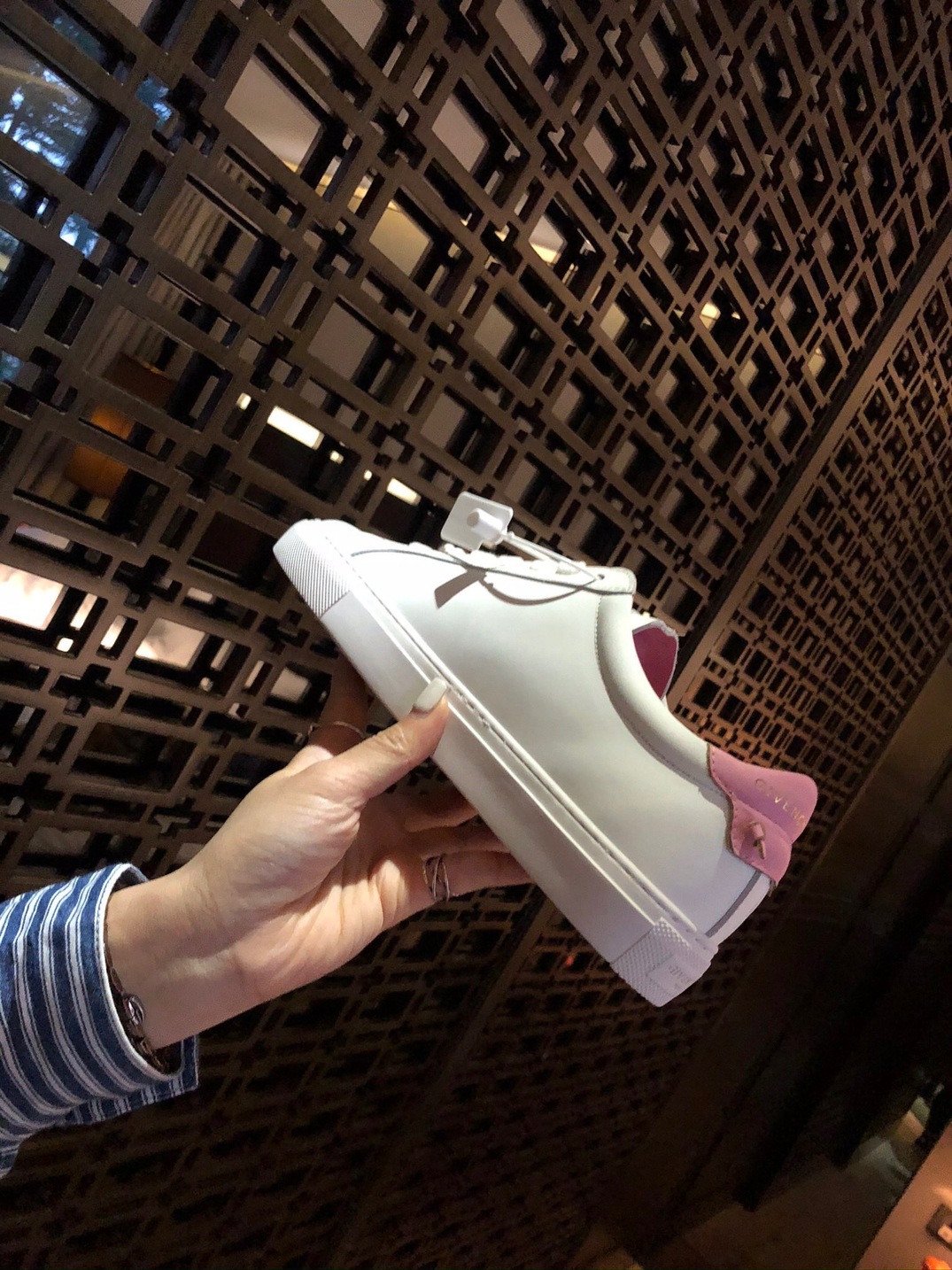 Givenchy Basic Sneakers Pink Ss2022