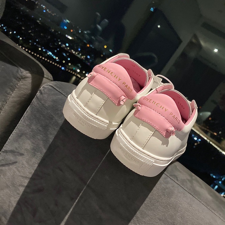 Givenchy Basic Sneakers Pink Ss2022