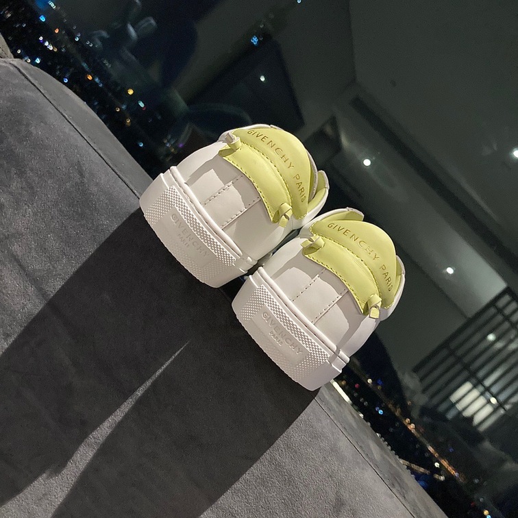 Givenchy Basic Sneakers Yellow Ss2022