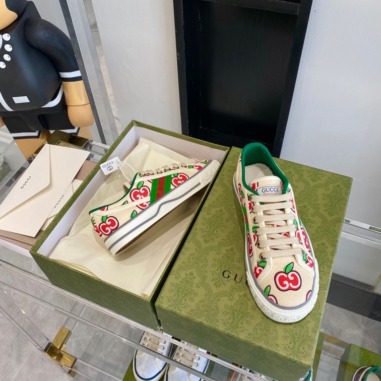 Gucci 1955 Cherry Double G Ss2022