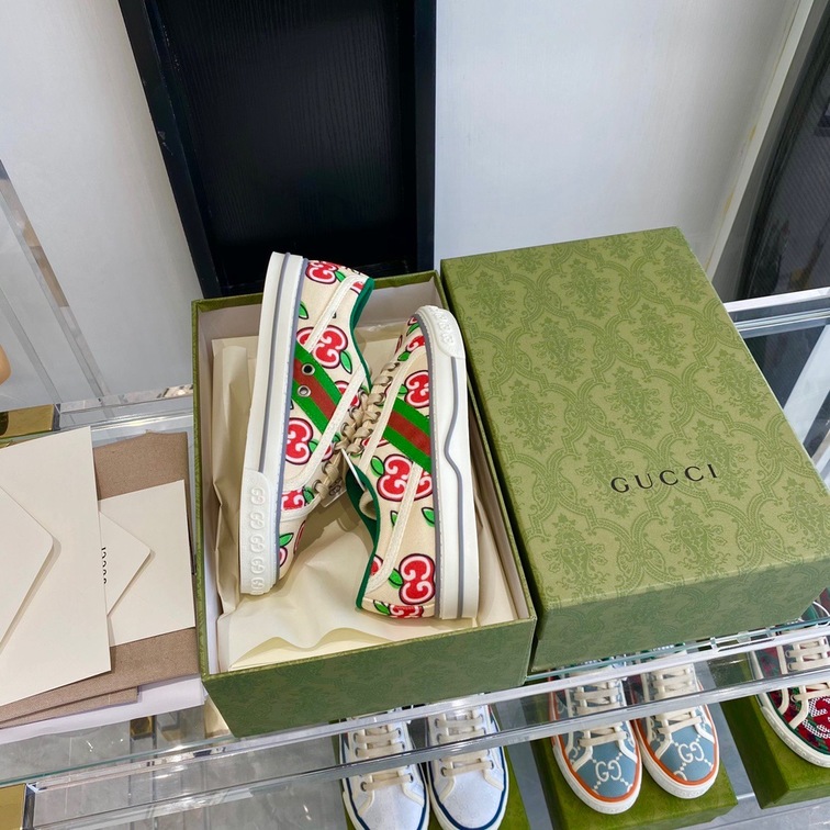Gucci 1955 Cherry Double G Ss2022