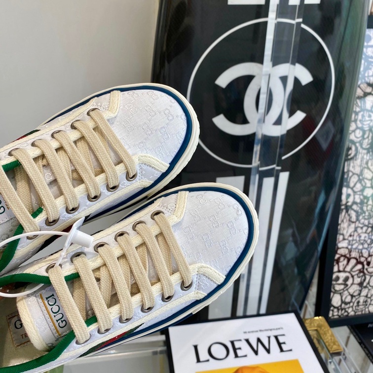 Gucci 1955 White Double G Ss2022