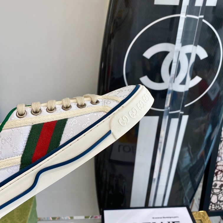 Gucci 1955 White Double G Ss2022