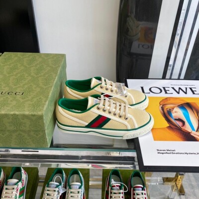 Gucci 1955 Yellow Double G Ss2022