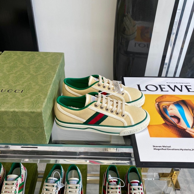 Gucci 1955 Yellow Double G Ss2022