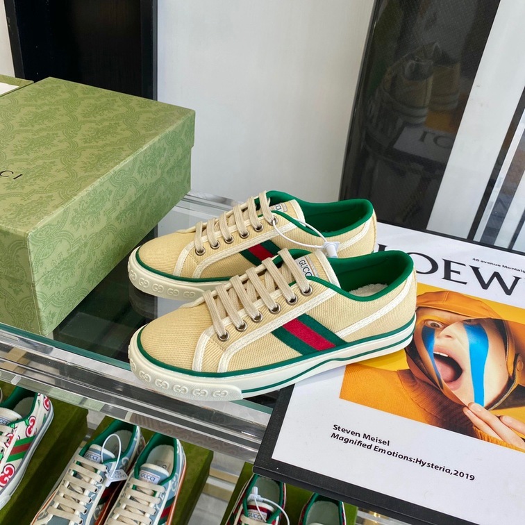 Gucci 1955 Yellow Double G Ss2022