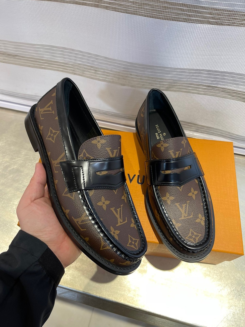 Loafer Lv Monogram Lvxnba Brown Ss2022