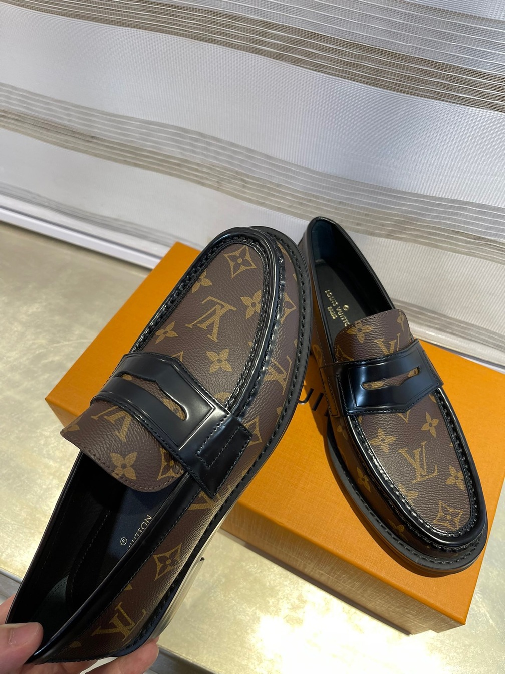 Loafer Lv Monogram Lvxnba Brown Ss2022