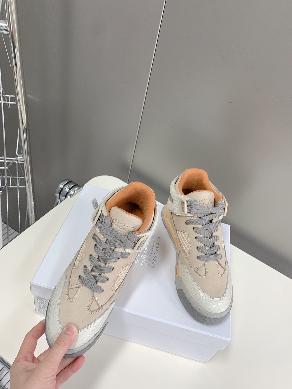 Maison Sneakers Gray Beige Ss2022
