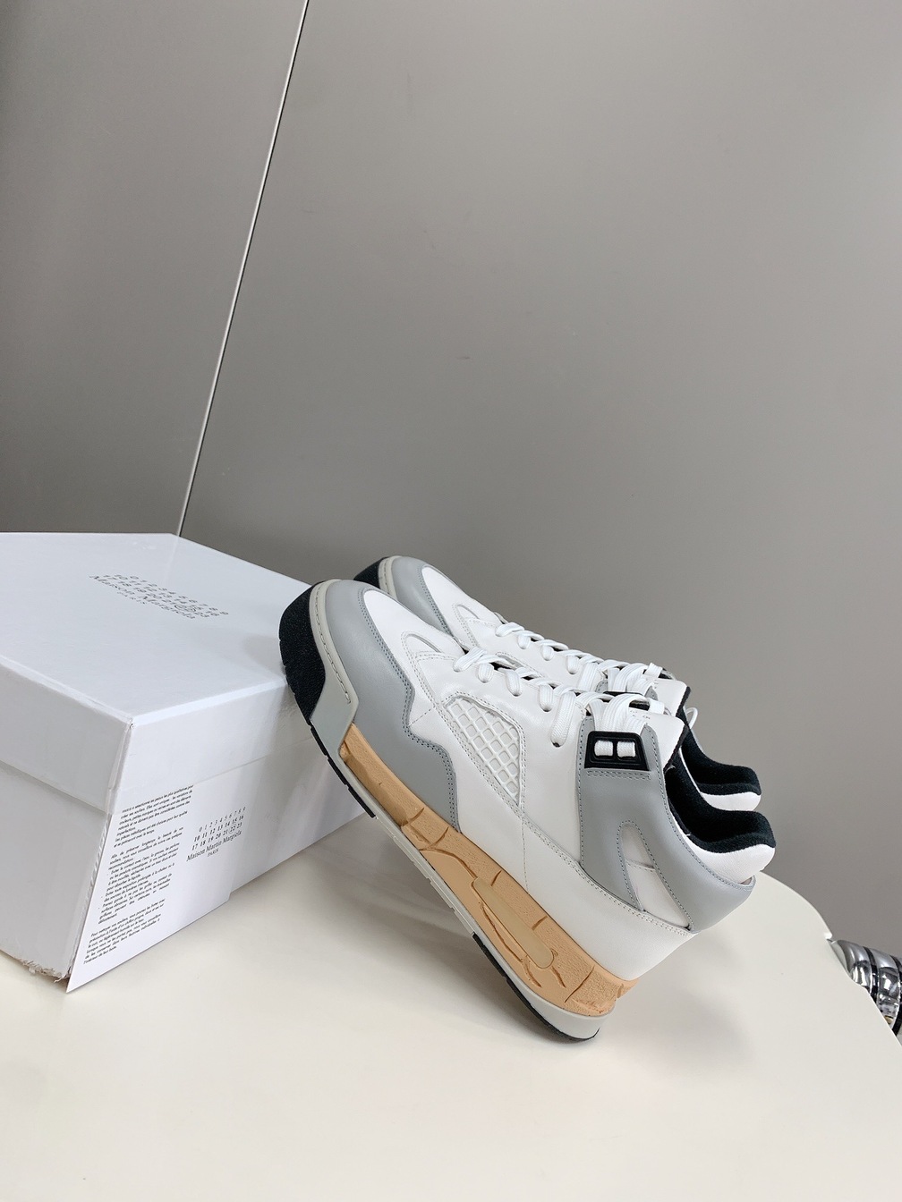 Maison Sneakers White Beige Ss2022