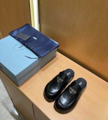 Loafer Slipon Chanel Leather Black Ss2022