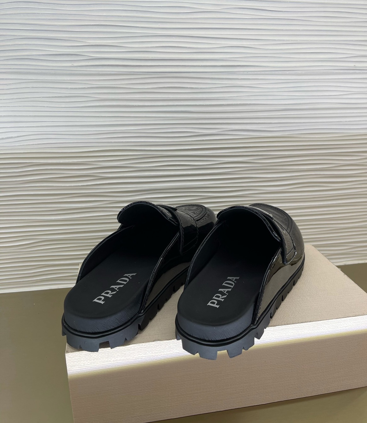 Loafer Slipon Chanel Leather Black Ss2022