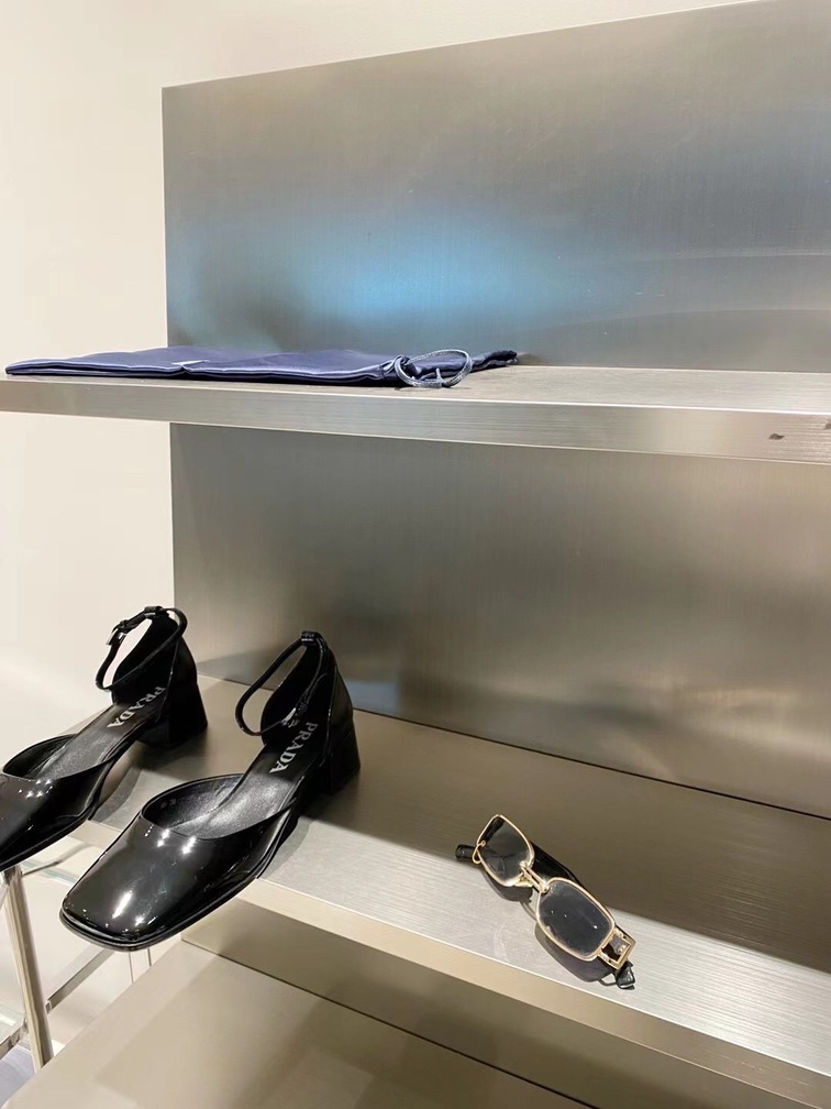 Prada Pump M Leather Black Ss2022