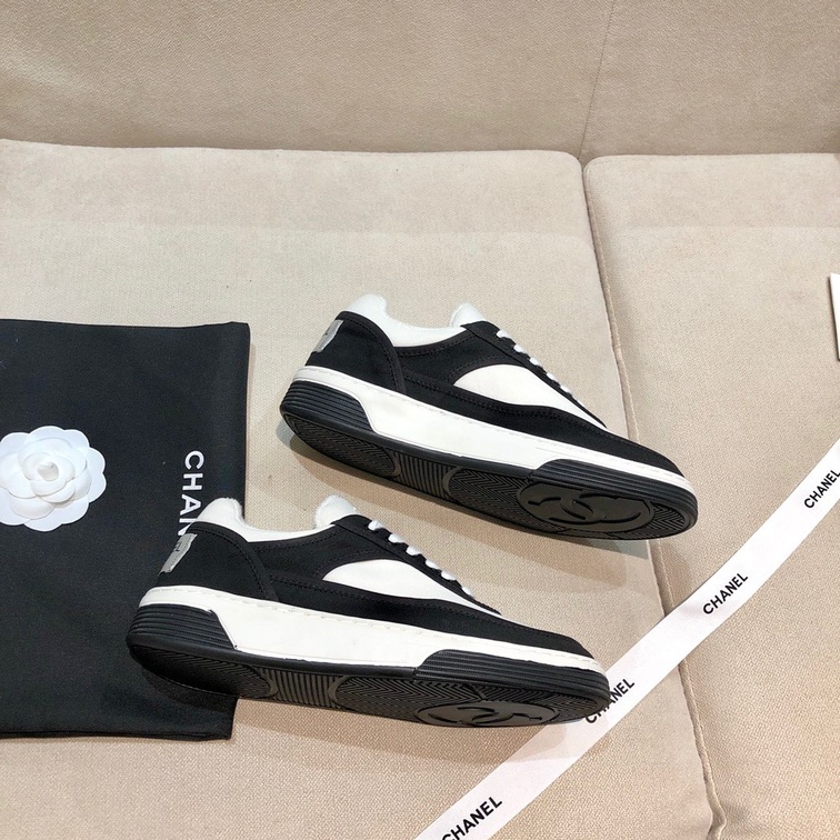 Chanel Woman Sneakers Back Logo Ss2022