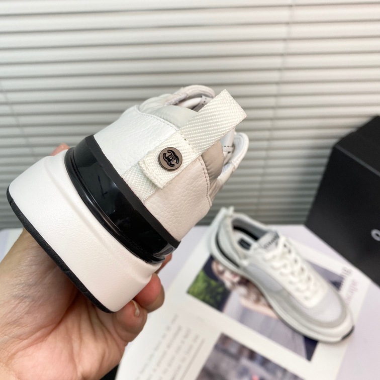 Woman Sneakers Chanel Black White Ss 2022