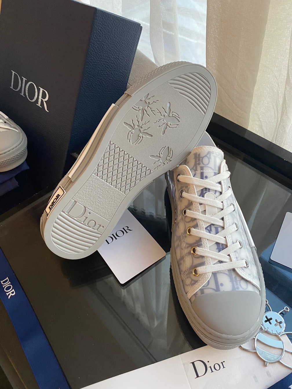 Dior B23 Newpapers Sneaker