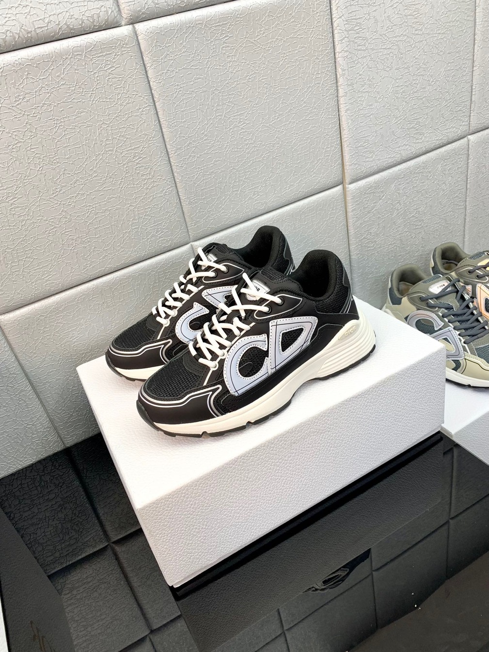 Dior B30 Sneakers
