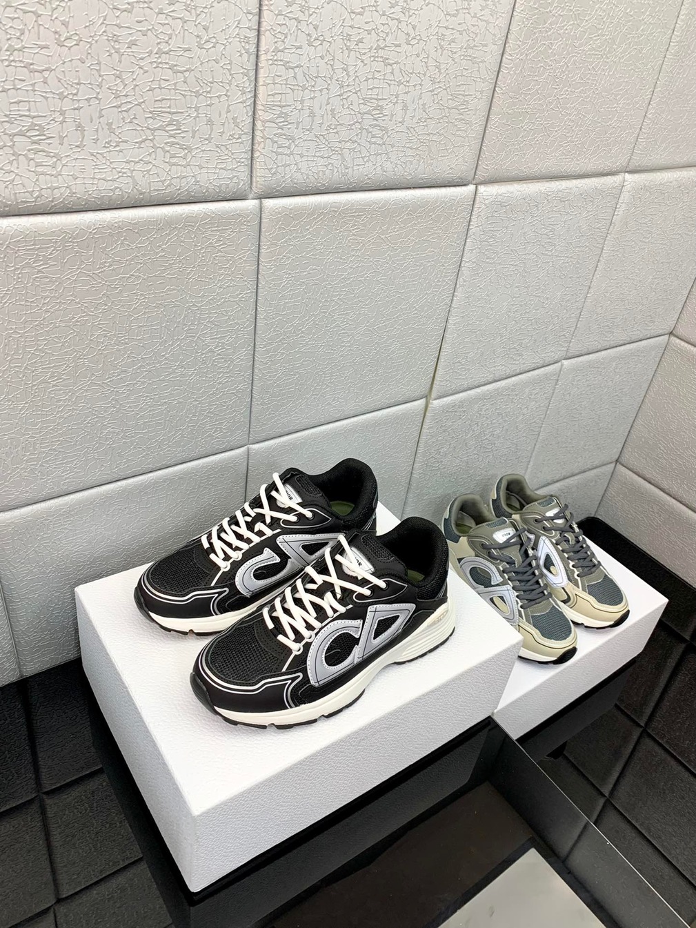 Dior B30 Sneakers