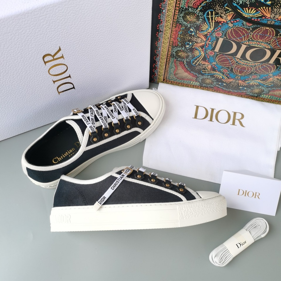 Dior Walkndior Sneakers