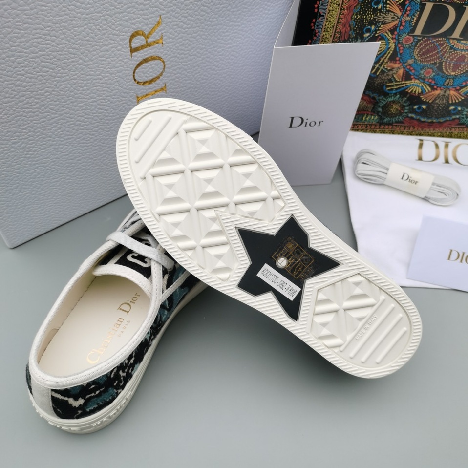 Dior Walkndior Sneakers