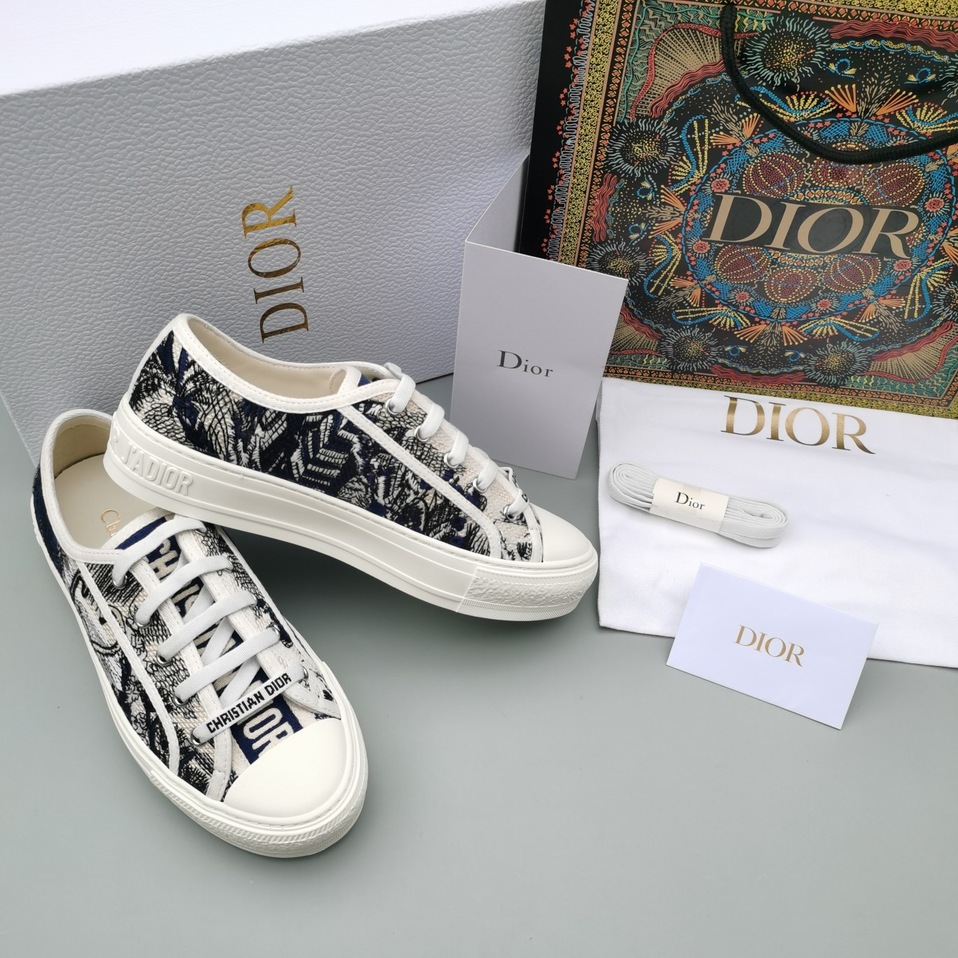 Dior Walkndior Sneakers
