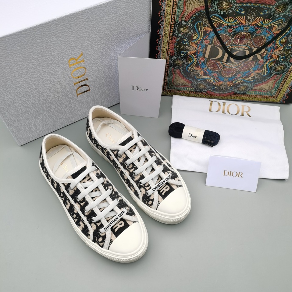 Dior Walkndior Sneakers