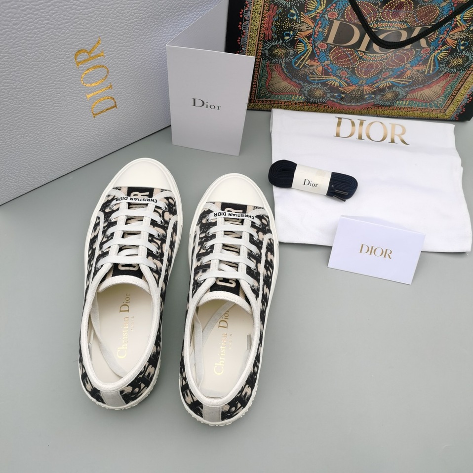 Dior Walkndior Sneakers