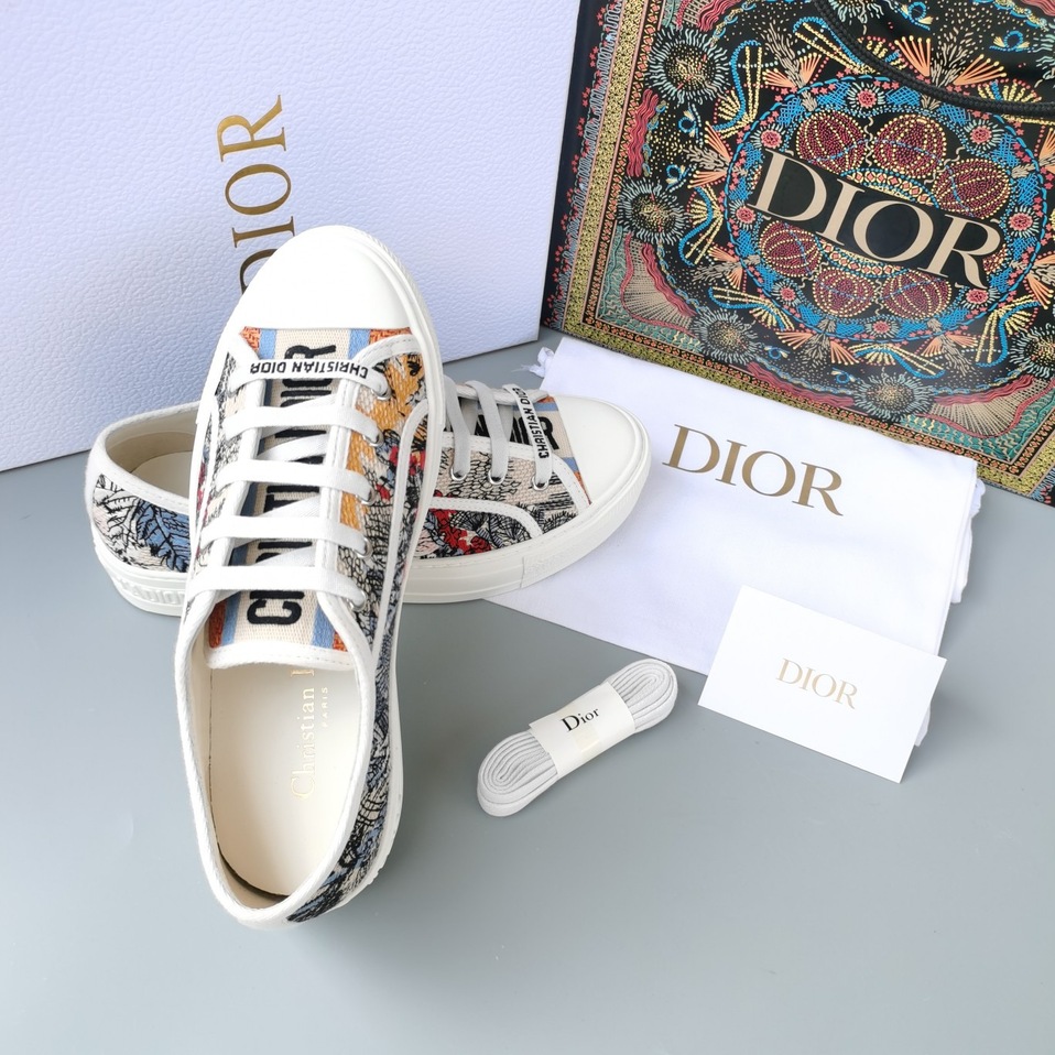 Dior Walkndior Sneakers