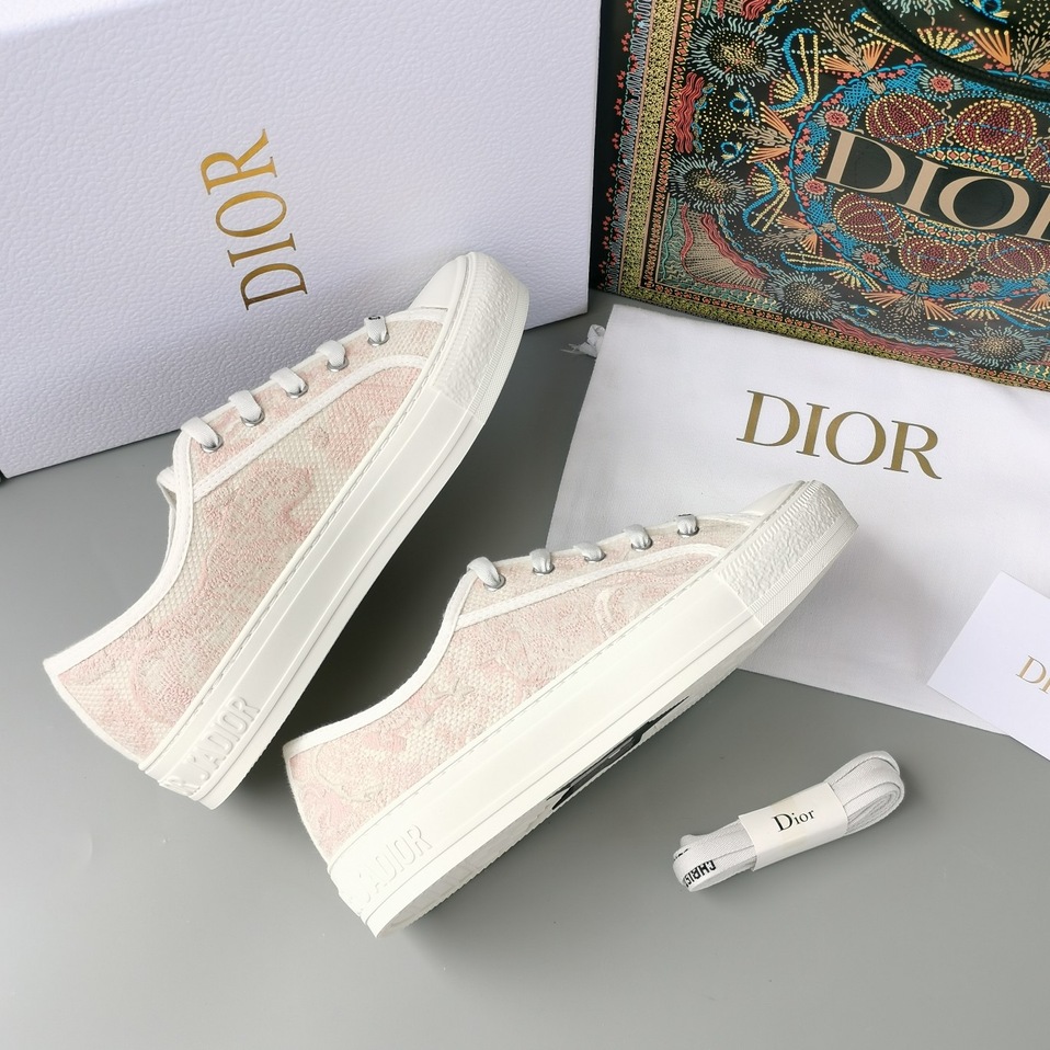 Dior Walkndior Sneakers