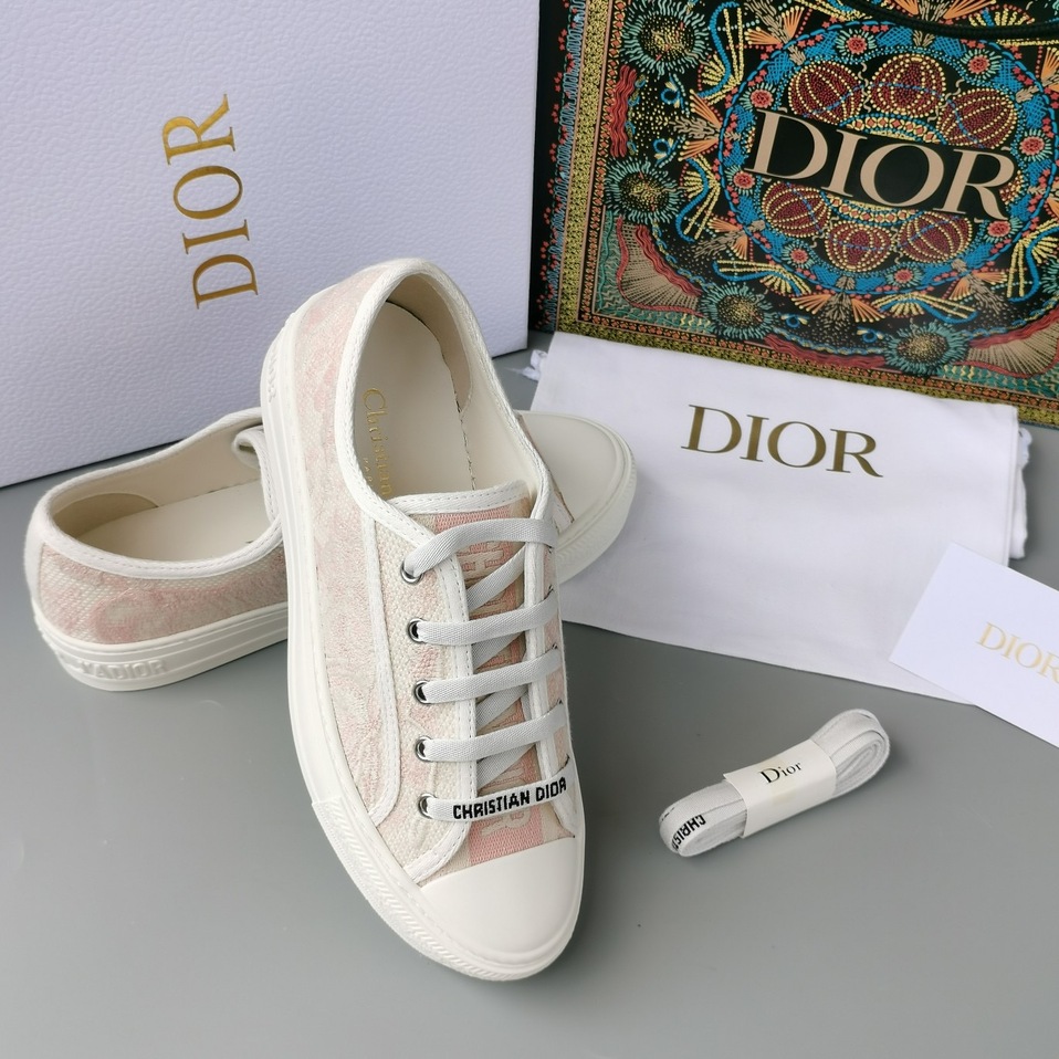 Dior Walkndior Sneakers