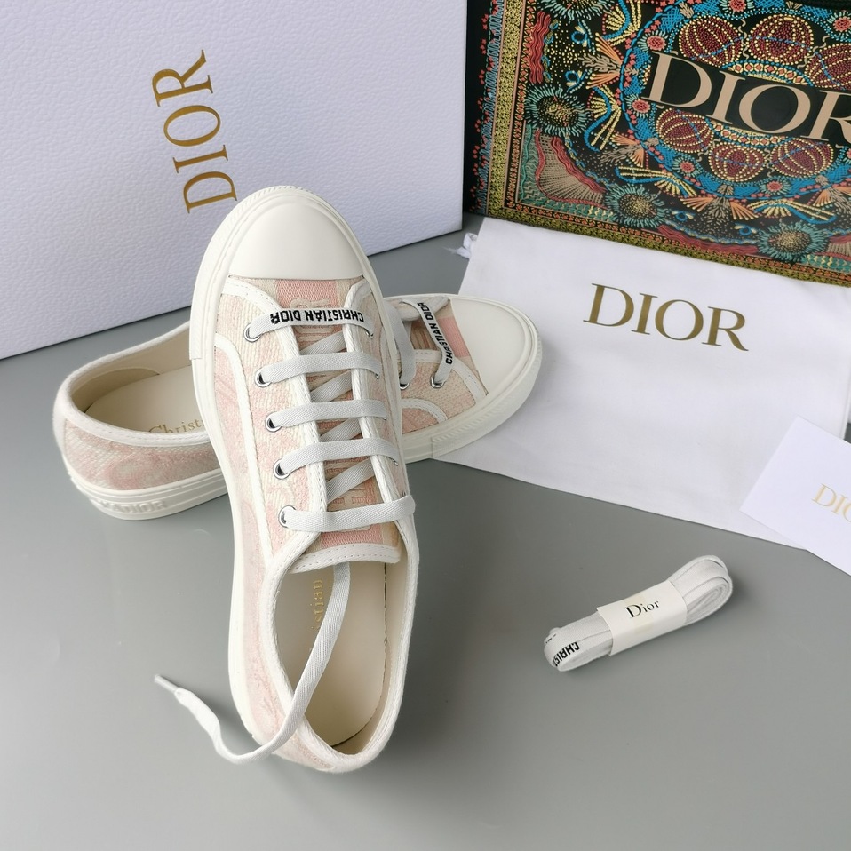 Dior Walkndior Sneakers
