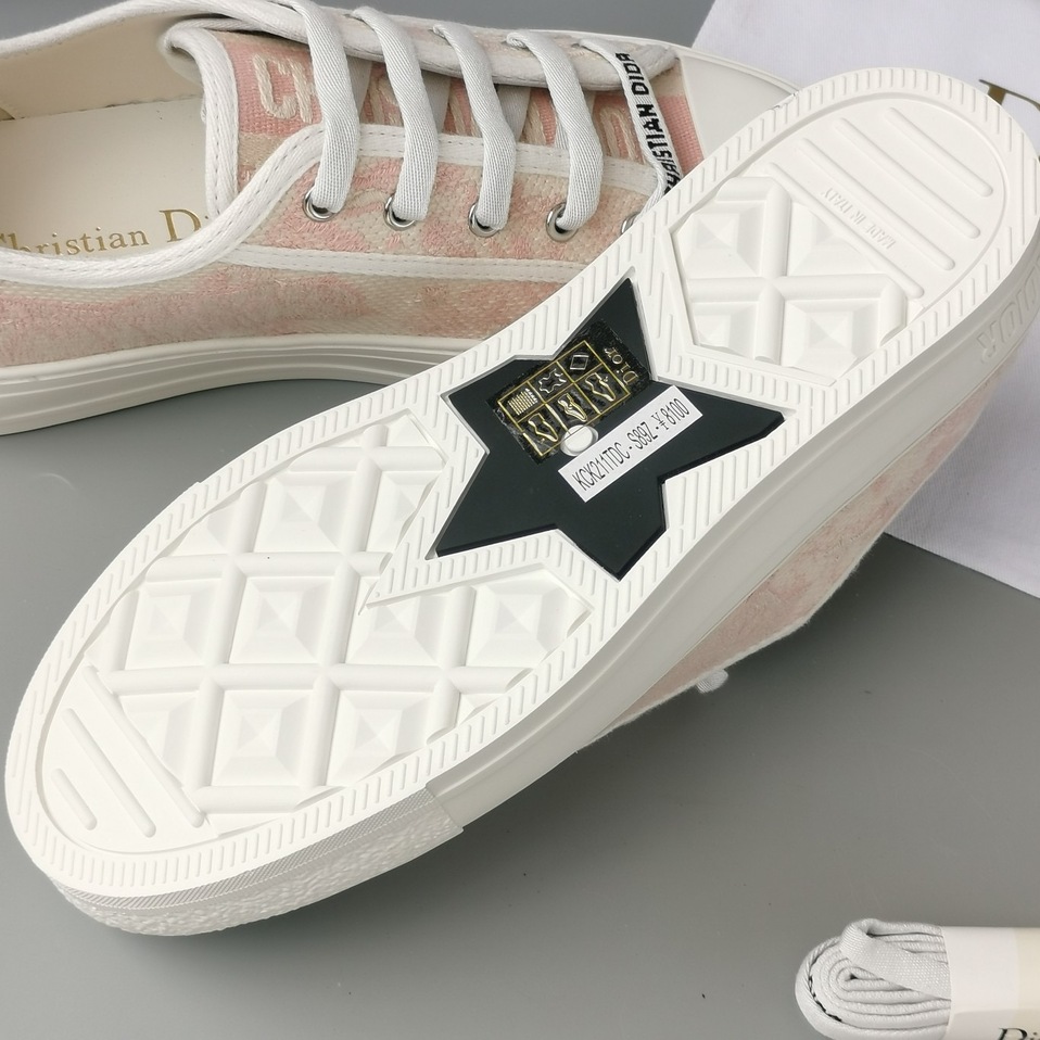 Dior Walkndior Sneakers