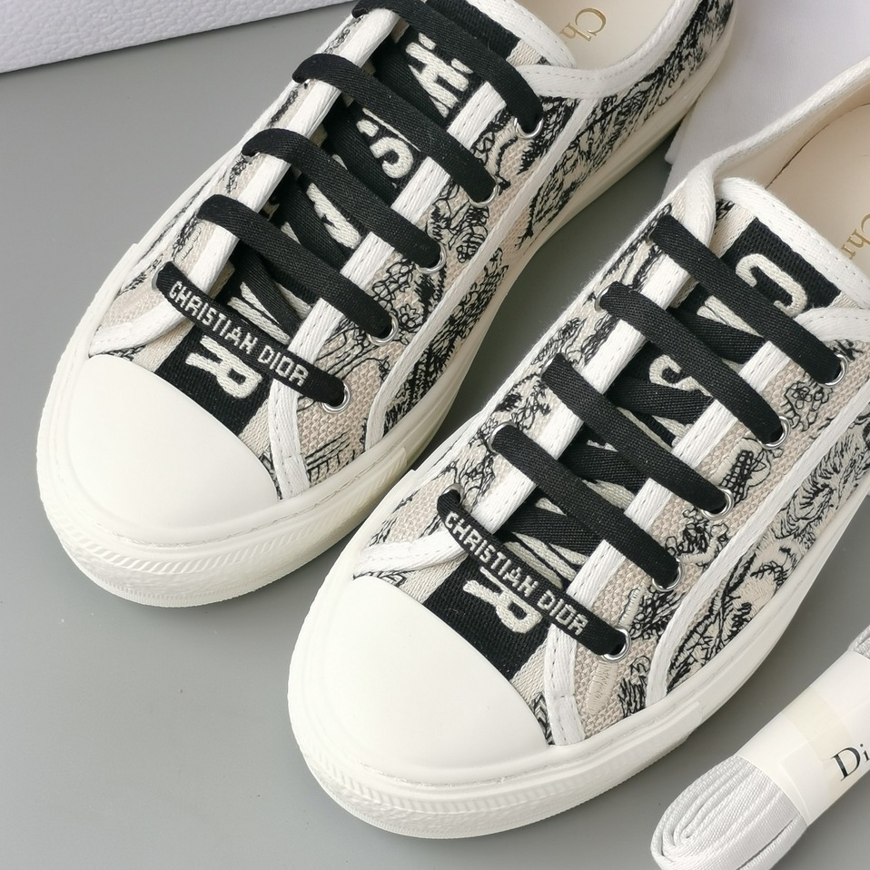 Dior Walkndior Sneakers