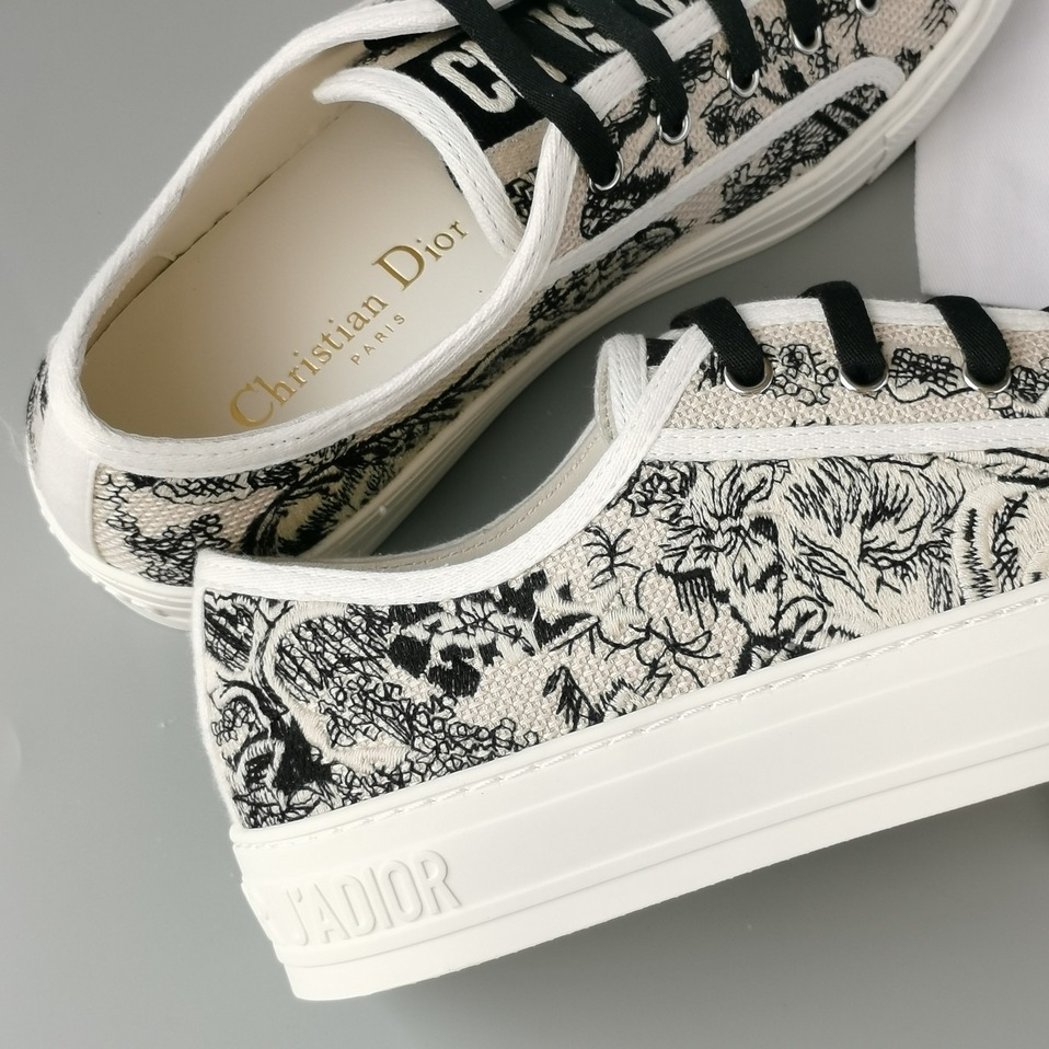 Dior Walkndior Sneakers