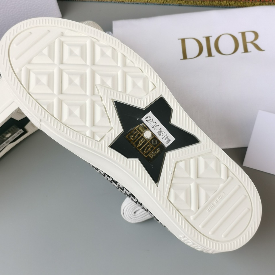 Dior Walkndior Sneakers